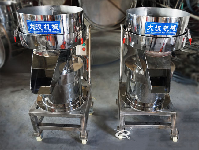 450型過濾篩機(jī)實拍：單層過濾篩過濾，多用于液體物料的使用。